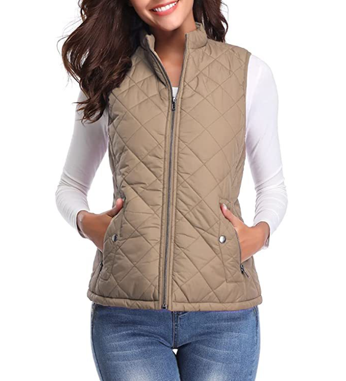 Fashionable women's vest, stylish & versatile layering piece for spring and autumn outfits.