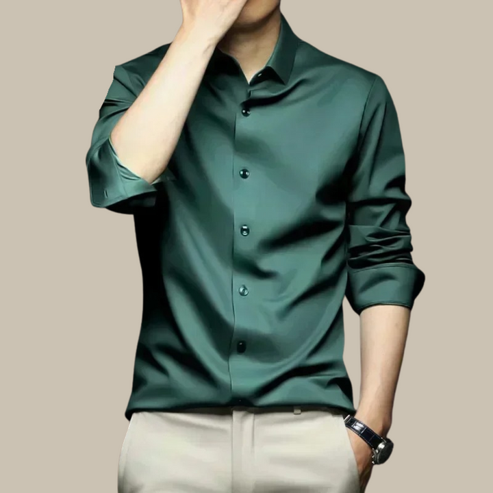 Versatile men's long sleeve button-up shirt, elegant casual style for any occasion.
