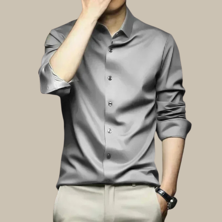 Premium men's casual button-up shirt, luxurious long sleeve, comfortable for modern fashion.