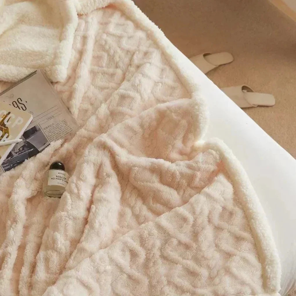 Unisex super soft plush throw blanket, ideal for keeping warm and cozy during cold winter days or nights.
