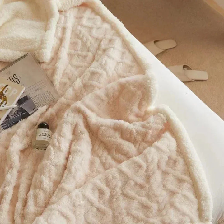 Unisex super soft plush throw blanket, ideal for keeping warm and cozy during cold winter days or nights.