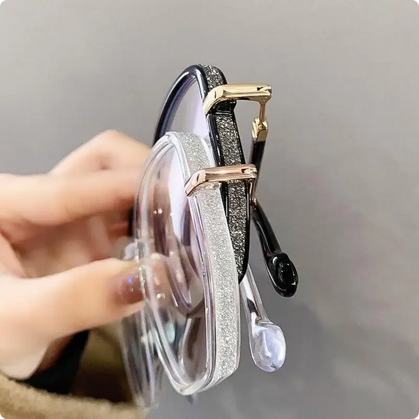Elevate your look: Luxurious women's reading glasses. Comfortable, optical clarity, timeless elegance.