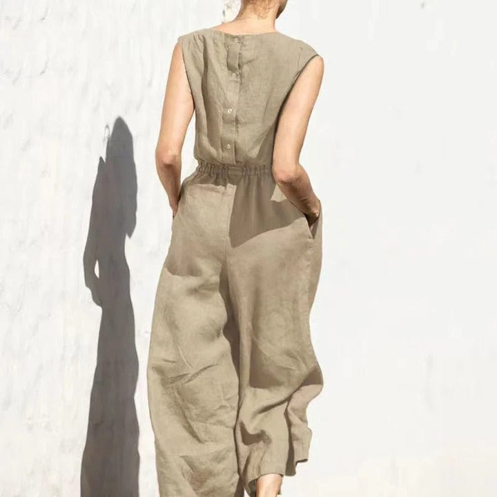Stylish wide-leg sleeveless jumpsuit for women, perfect for warm weather and elegant casual outfits.
