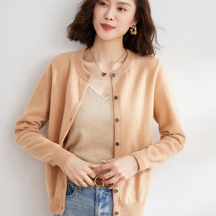 Women's elegant pattern design cardigan. Cozy long-sleeve, suitable for casual & stylish wear.