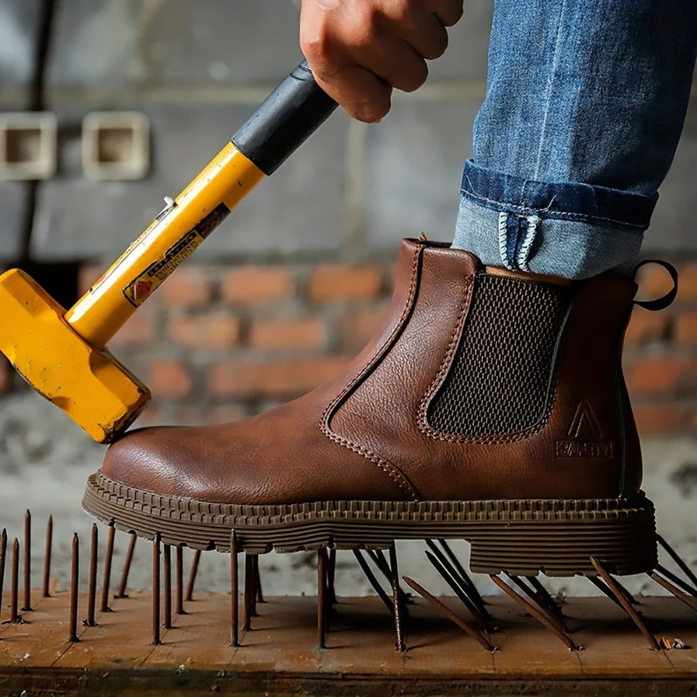 Mens waterproof steel toe safety work boots. Slip-resistant, durable for construction & industrial use.