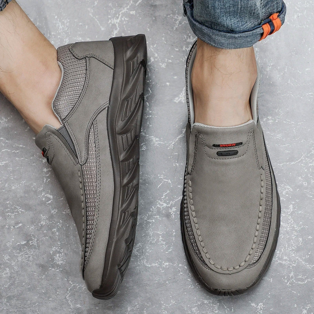 Versatile men's casual loafers for effortless style, comfort, and everyday wear.