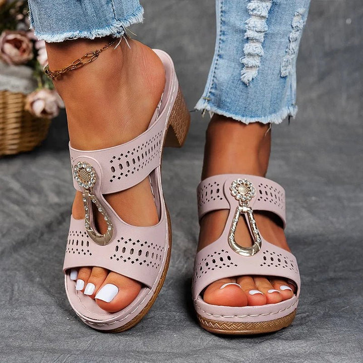 Elegant women's summer sandals, providing orthopedic comfort, arch support, and chic style for walking.