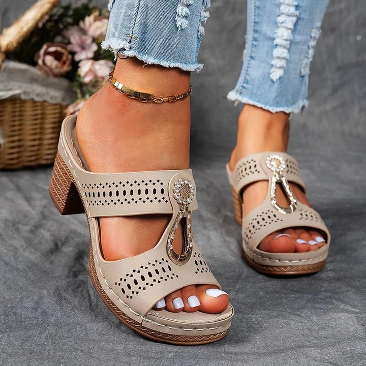 Premium women's comfortable sandals, orthopedic design with arch support for elegant daily and casual wear.