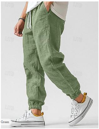 Stylish men's high-waist cargo pants, designed for comfort and versatile casual everyday fashion.