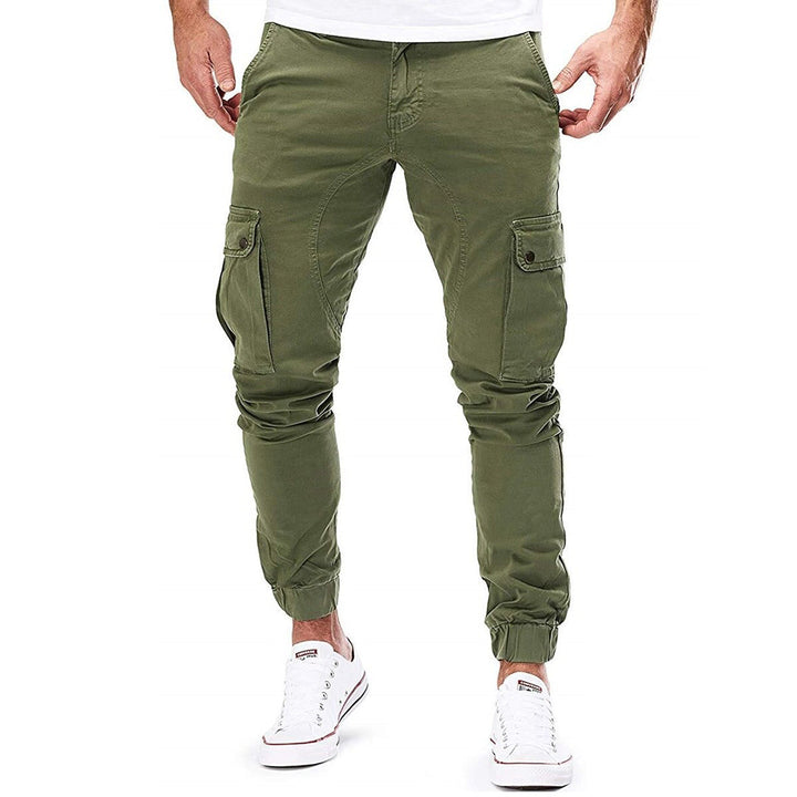 Comfort-fit men's cargo trousers, showcasing relaxed fit and spacious multiple pockets for daily essentials.