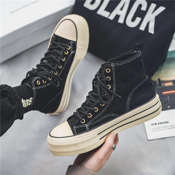 Everyday men's high-top platform trainers, lace-up design and comfortable for urban casual outfits.