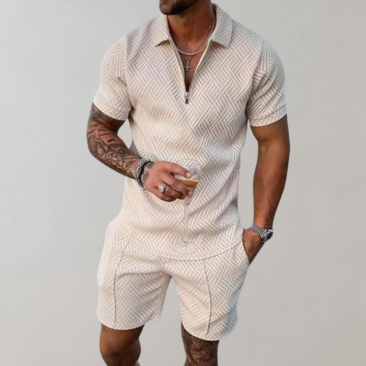 Stay cool in this men's casual summer set: short-sleeve polo & comfortable shorts for leisure and beachwear.