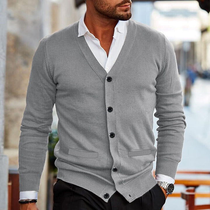 Practical men's casual V-neck button-up cardigan. Versatile long sleeve top, ideal for layering and smart casual fashion.