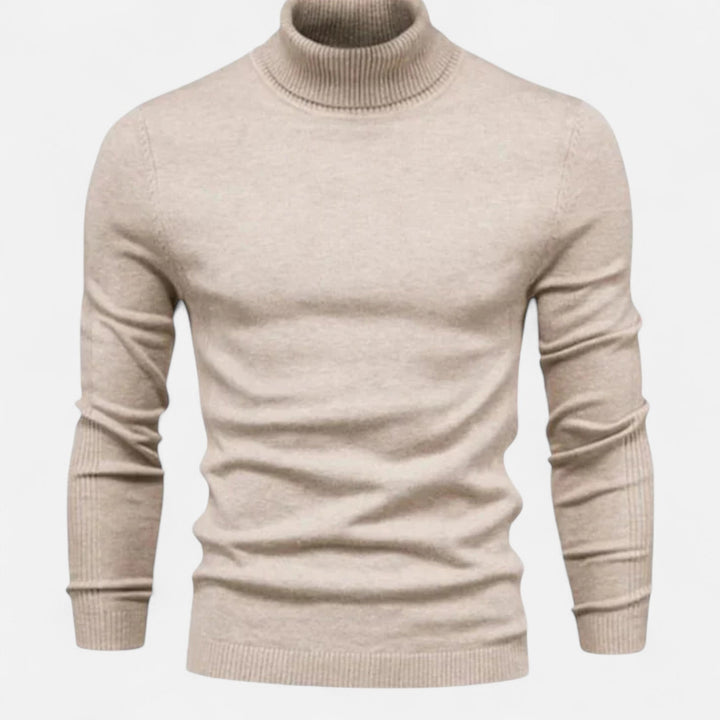 Elegant men's crew neck sweater, a perfect layering piece for sophisticated autumn and winter outfits.