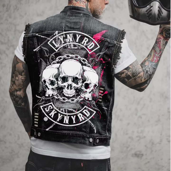 Men's denim vest, retro blue wash. Sleeveless jacket with front buttons for a vintage casual men's fashion look.