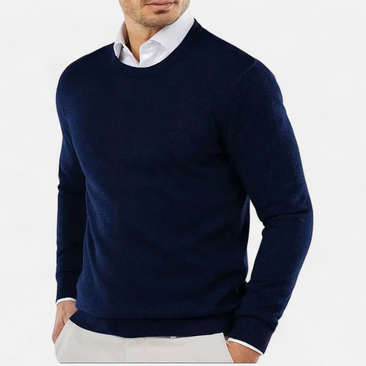 Men's classic knit round neck sweater. Versatile crewneck pullover for autumn & winter style.