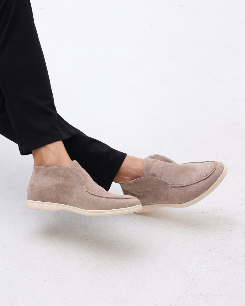 Sophisticated men's slip-on loafers, a classic choice in men's footwear, perfect for work or leisure fashion.