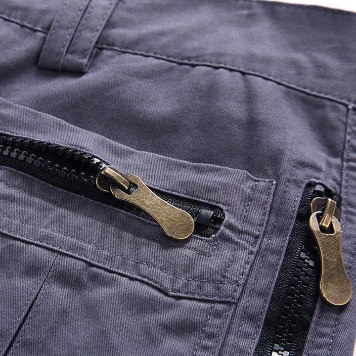Adjustable waist men's durable tactical cargo shorts, ensuring a comfortable, secure fit.