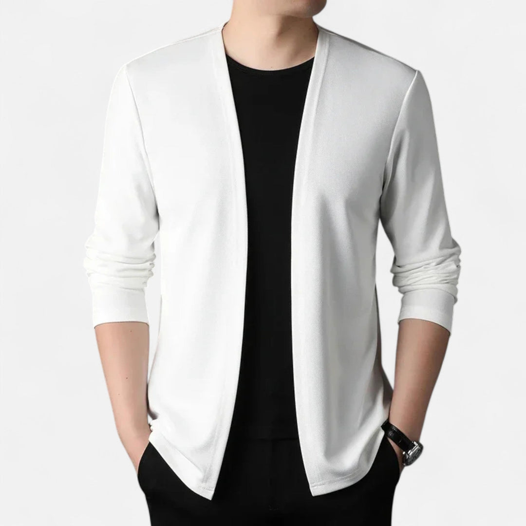 Dapper men's long-sleeve cardigan cloak, a sophisticated choice for elegant layering and modern style.