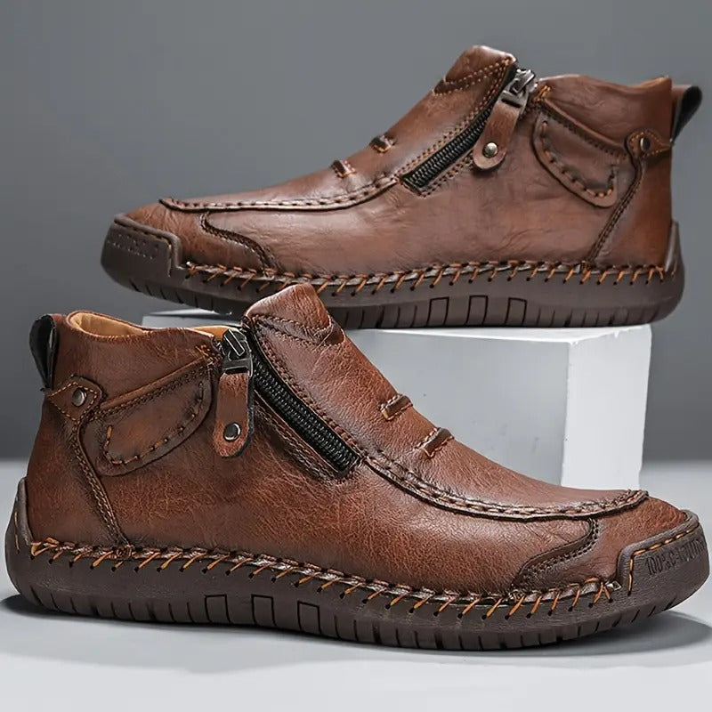 Men's casual walking shoes: ergonomic orthopedic design offering superior arch support and all-day comfort.