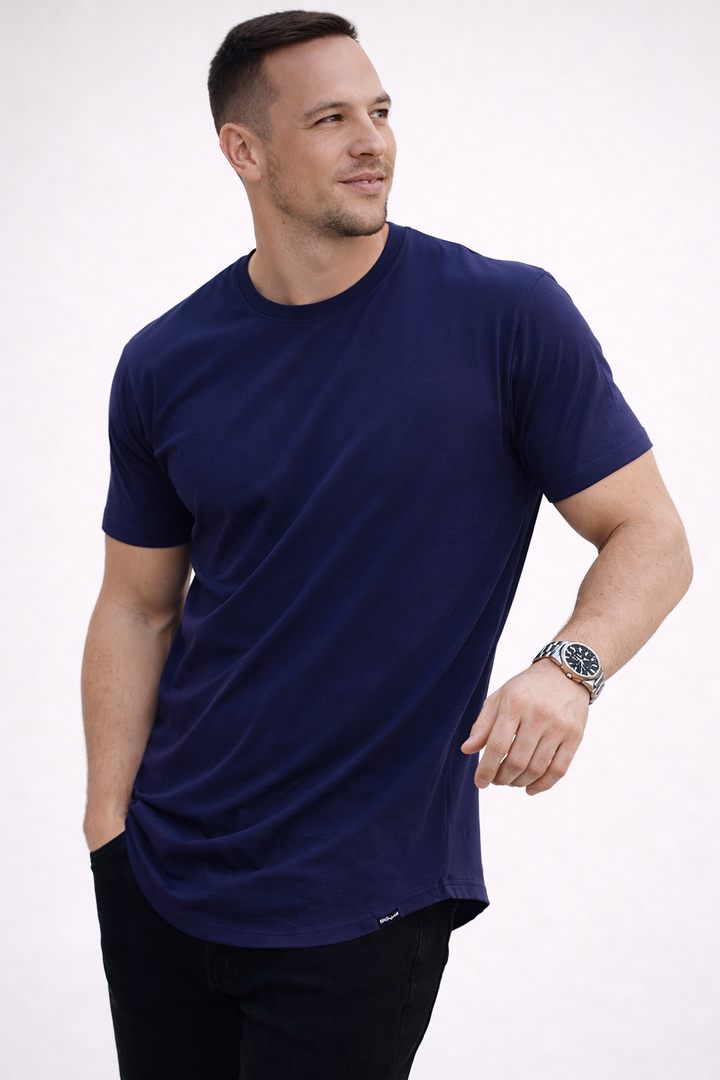 Soft cotton men's essential t-shirt, designed for ultimate comfort and a timeless, versatile look. Slim fit.