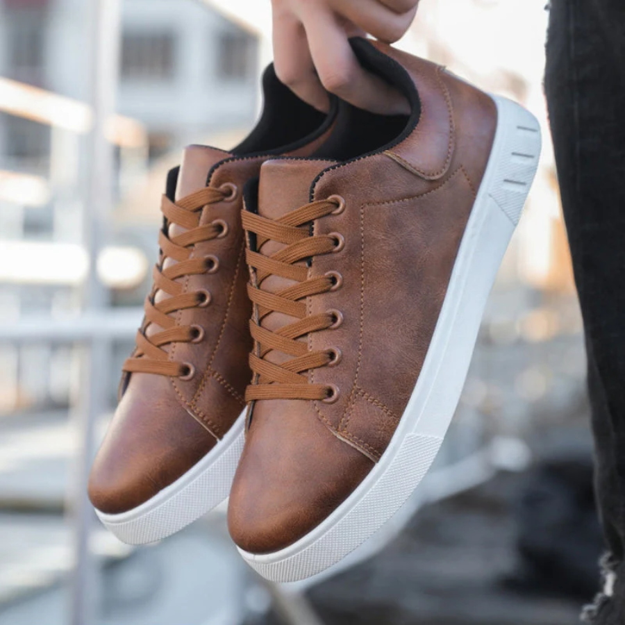 Men's casual lace-up sneakers, perfect as walking shoes for daily comfort & stylish versatility.