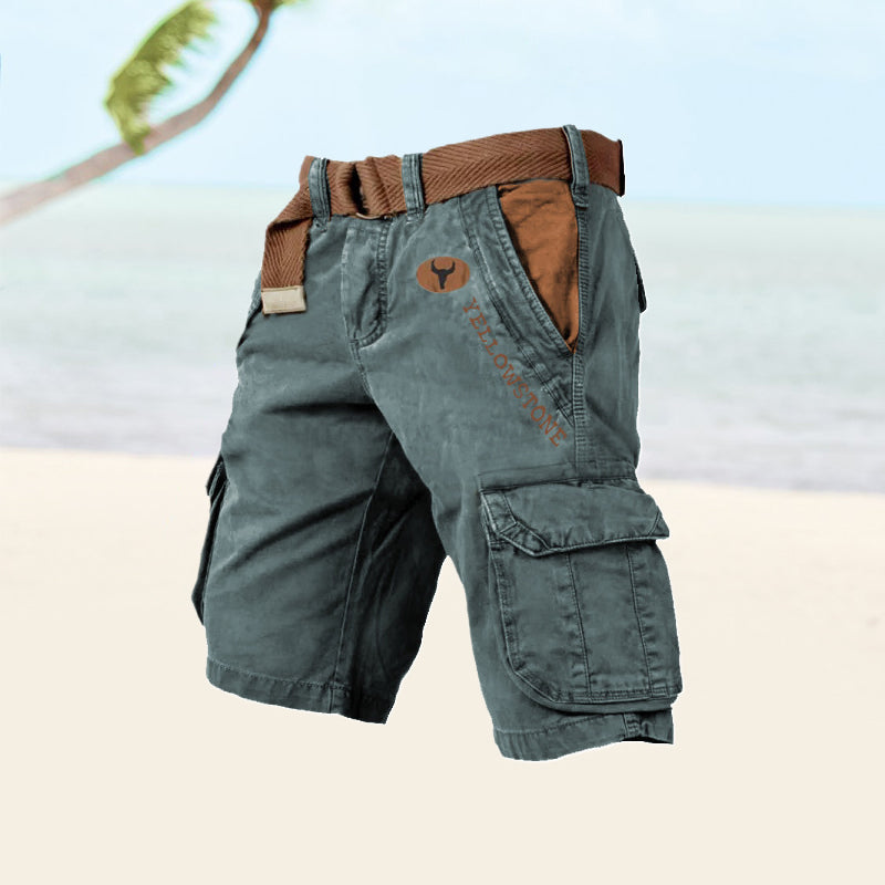 Versatile men's summer shorts, knee-length cargo style with many pockets. Perfect for relaxed everyday fashion.