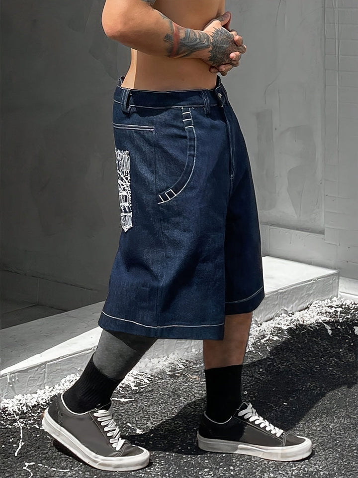 Men's casual loose fit Bermuda shorts in denim, featuring exquisite floral embroidery.