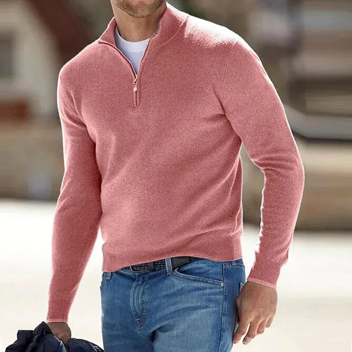 Men's luxurious cashmere long-sleeve jumper for ultimate comfort.