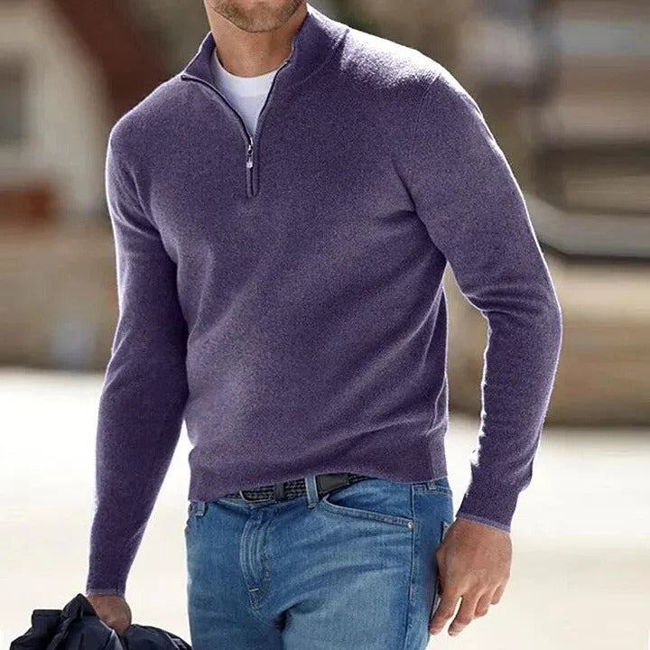 High-quality men's cashmere long-sleeve jumper, soft knitwear for supreme comfort.