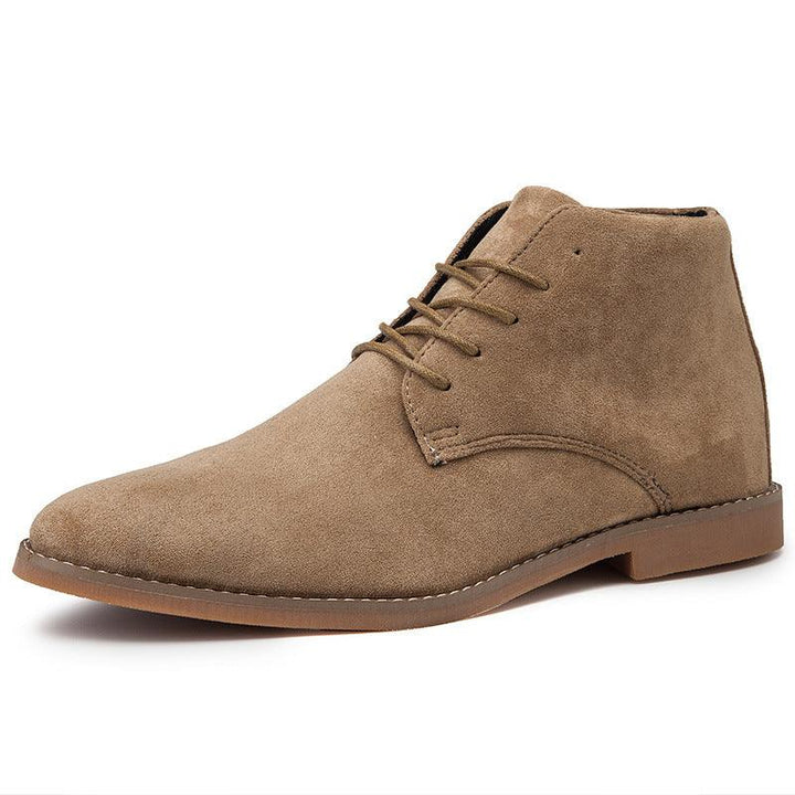 Versatile black men's fashion boots, offering smart style & all-day comfort.