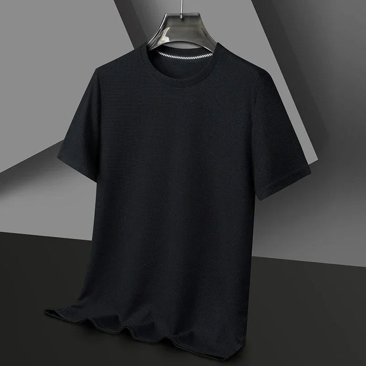 Versatile men's modern waffle t-shirt with a classic crew neck. Short sleeve, comfortable, perfect for casual or everyday outfits.