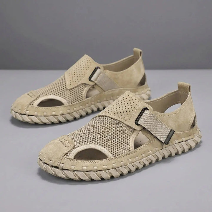 Men's closed-toe orthopedic fisherman sandals for breathable all-day comfort, arch support & casual summer style.