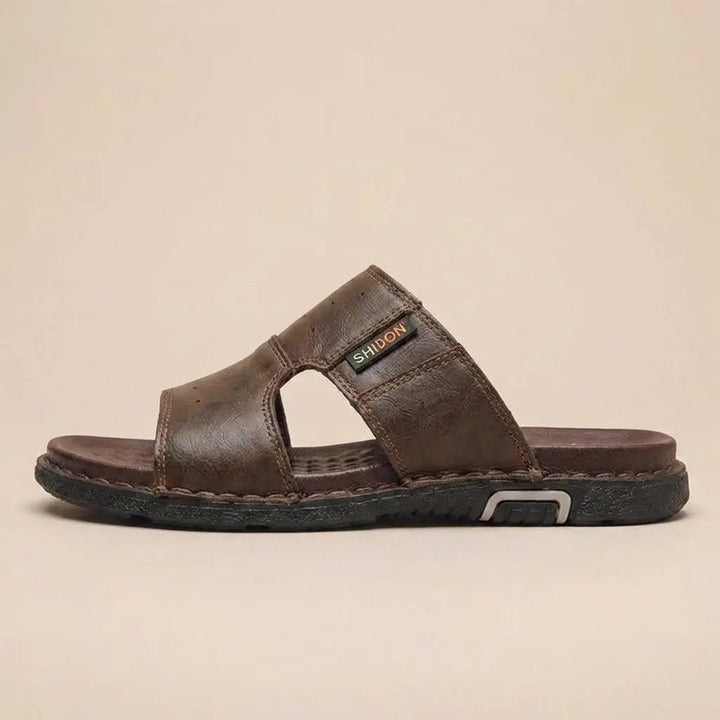 Durable men's wide-fit orthopedic slide sandals, perfect for casual summer comfort & support.