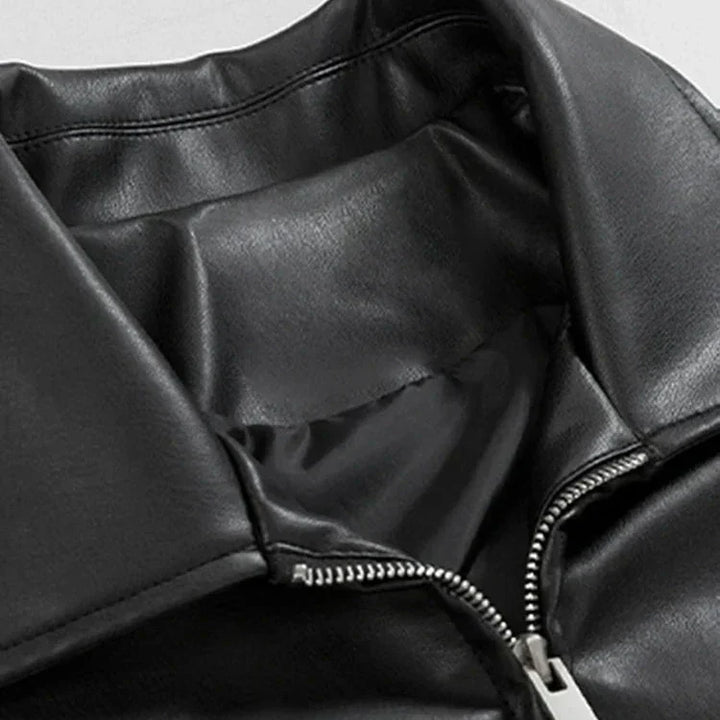 Modern men's oversized bomber jacket, a stylish streetwear statement piece. Ideal casual outerwear for men.