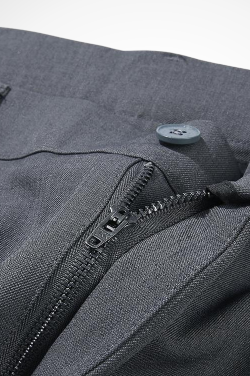 Modern men's straight fit wide leg trousers, featuring stylish pleats and a comfortable tailored design.