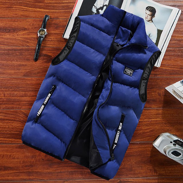 Men's quilted vest with full zip closure and secure pockets, great for everyday comfort.