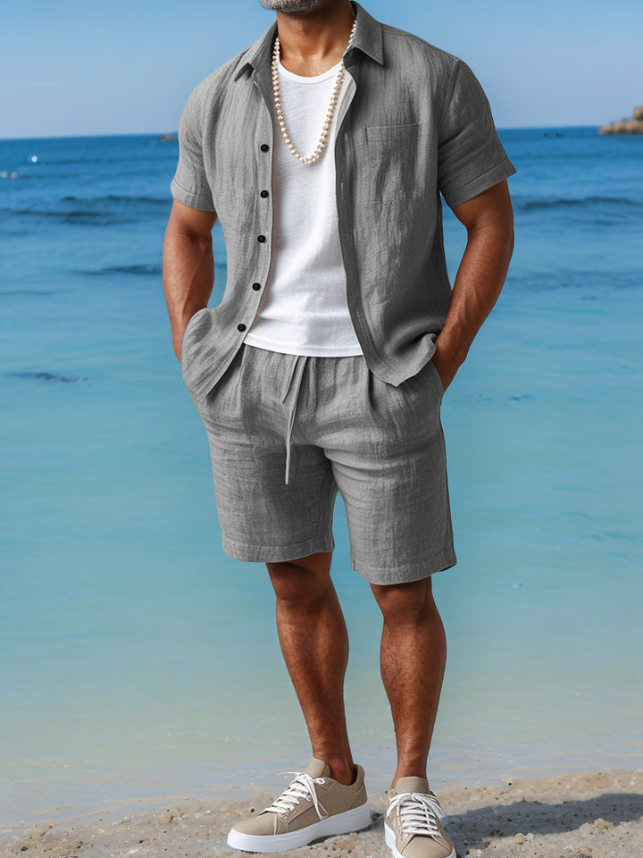 Men's casual linen-look summer shirt & shorts set, perfect for relaxed beach days & warm weather.