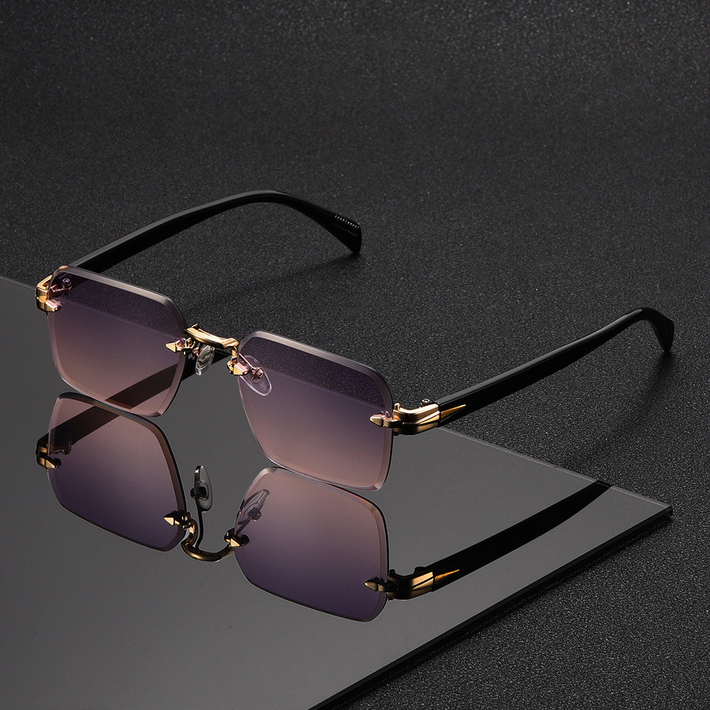 Lightweight men's rimless square glasses, featuring a sleek gold frame for a minimalist and comfortable daily wear.