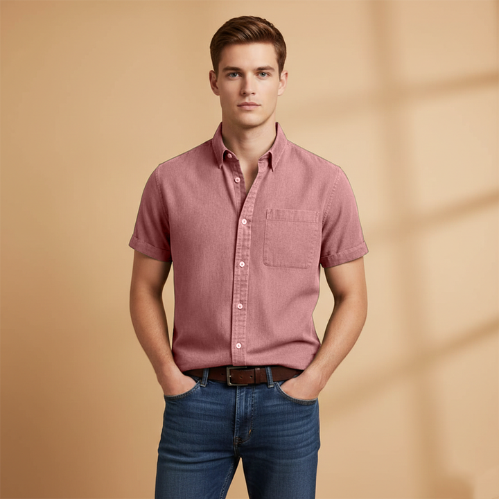Spring & summer men's short sleeve shirt, a must-have for casual warm weather fashion.