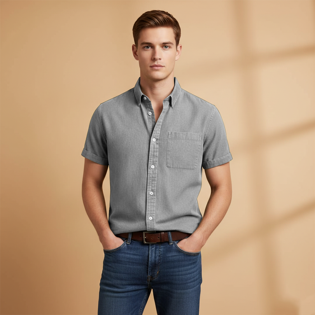 Men's short sleeve casual shirt featuring a chest pocket & button-down style, summer ready.