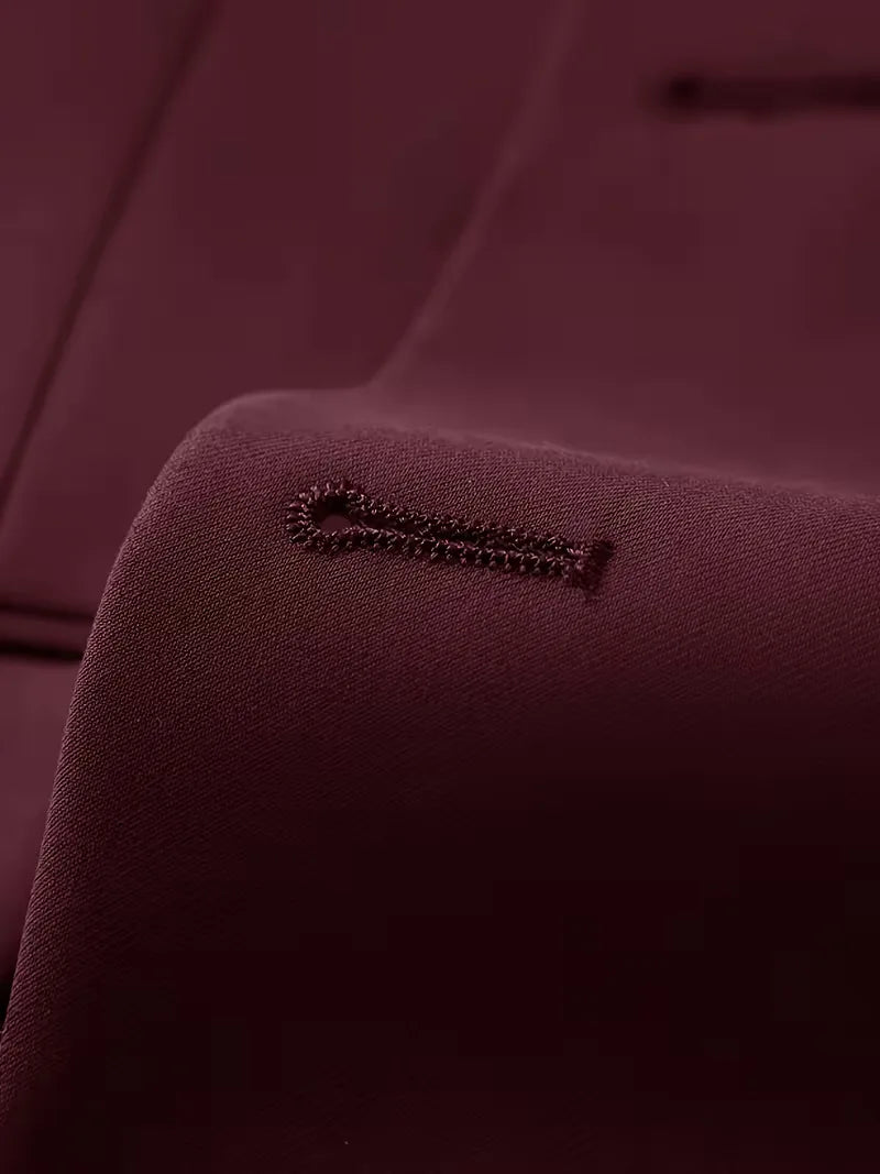 Exquisite slim fit double-breasted 3-piece suit with waistcoat, embodying men's timeless elegance.