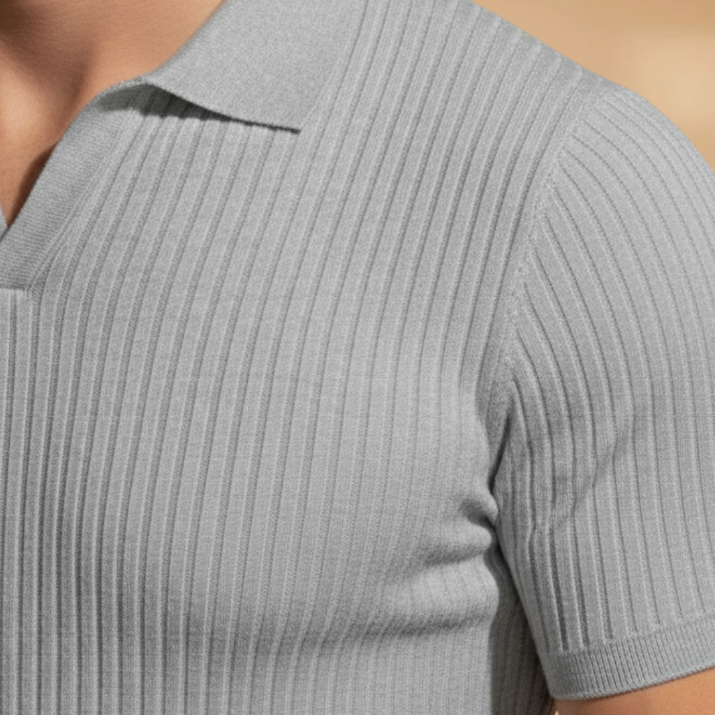 Men's slim fit ribbed polo shirt, comfortable short sleeve. Ideal for a smart casual summer outfit.
