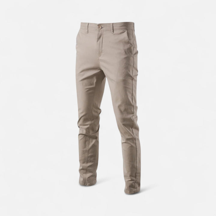Mens fashion essential: versatile smart casual chinos with a tailored, comfortable design.