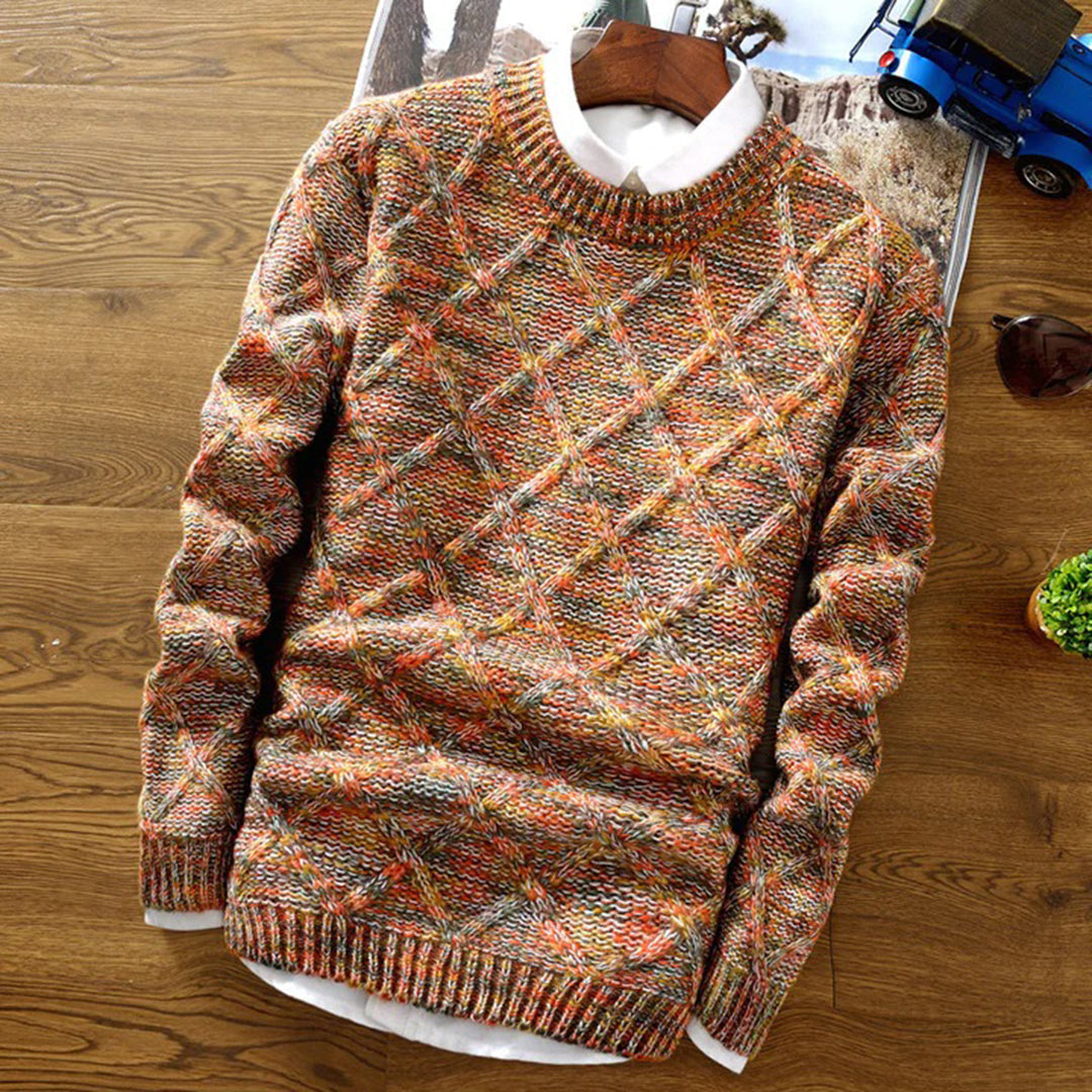 Stylish men's long sleeve knit crew neck sweater, perfect for casual winter fashion & everyday comfort.