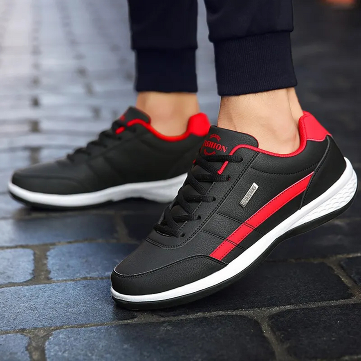 Lace-up men's balance sneakers with orthopedic support for everyday wear.