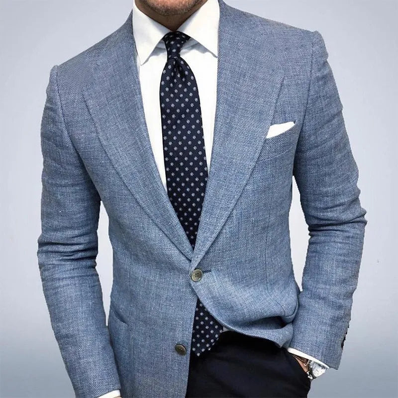 Stylish men's lightweight spring jacket. Elegant tailored design, ideal for business casual and versatile fashion.
