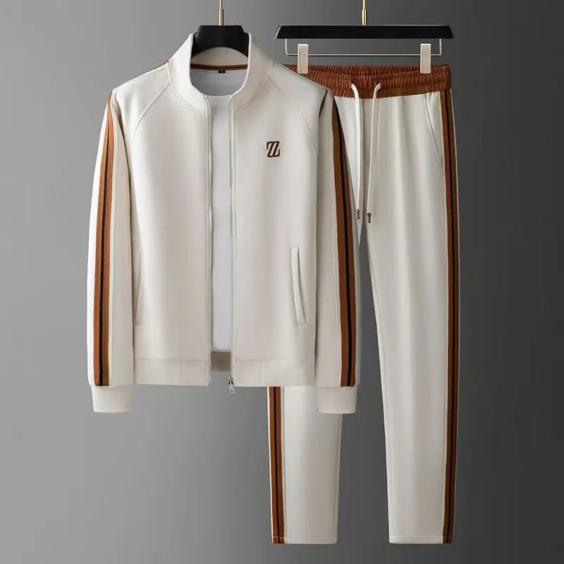 Comfortable men's urban tracksuit set with full zip jacket and joggers. Versatile activewear for leisure or sports.