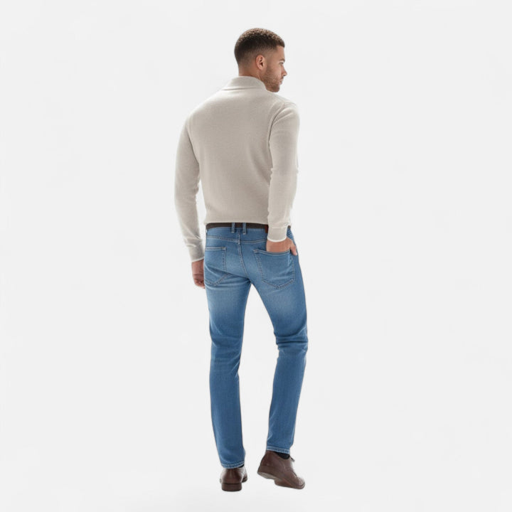 Comfortable men's knit V-neck top with zipper, versatile for casual or smart casual outfits.