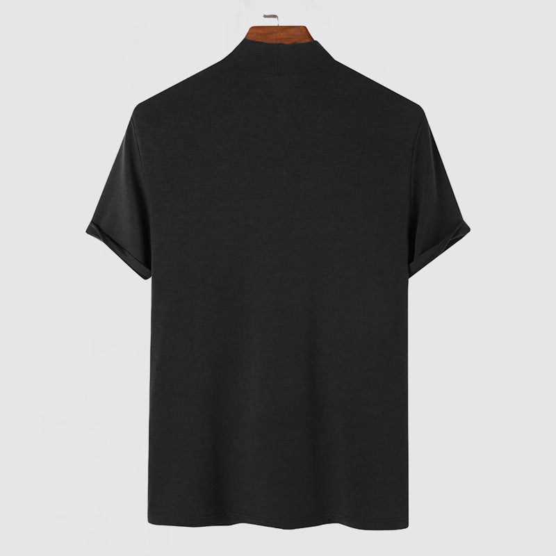 All-season men's comfortable tee, designed for versatile everyday wear. A stylish and essential basic.